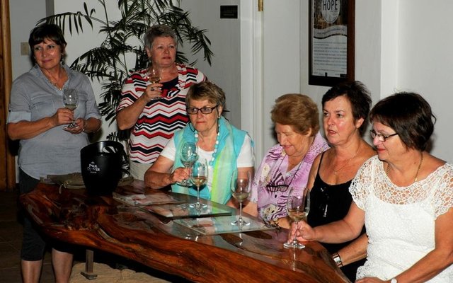 Gansbaai Wynuitstappie na Elgin 2